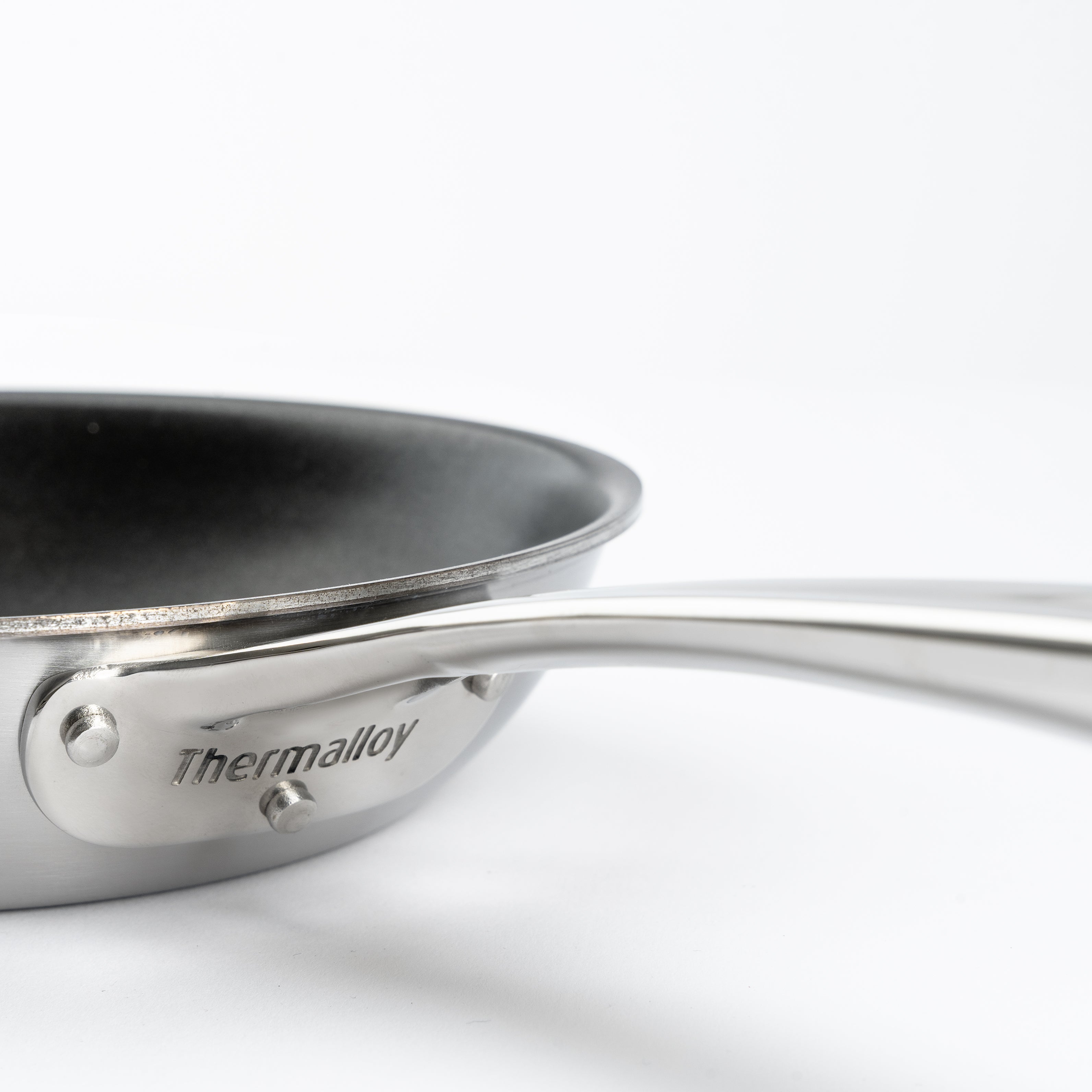 THERMALLOY Tri-Ply Fry Pan with ProGrip Handle, 9.5" Non-Stick